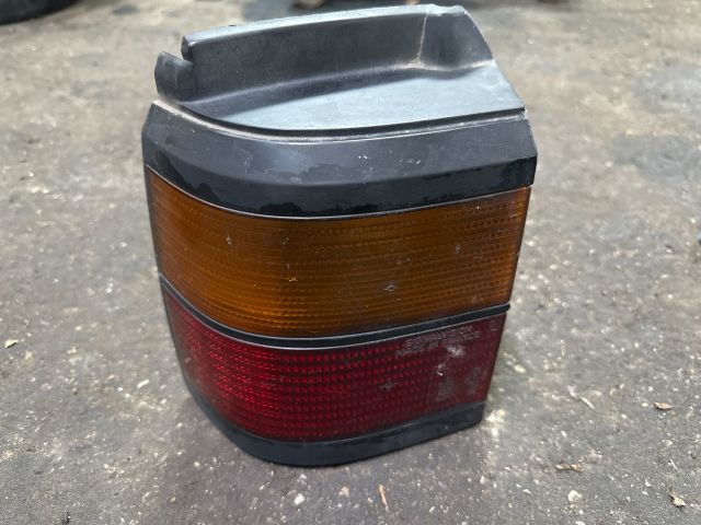 bontott VW PASSAT B3 B4 Bal Külső Hátsó Lámpa