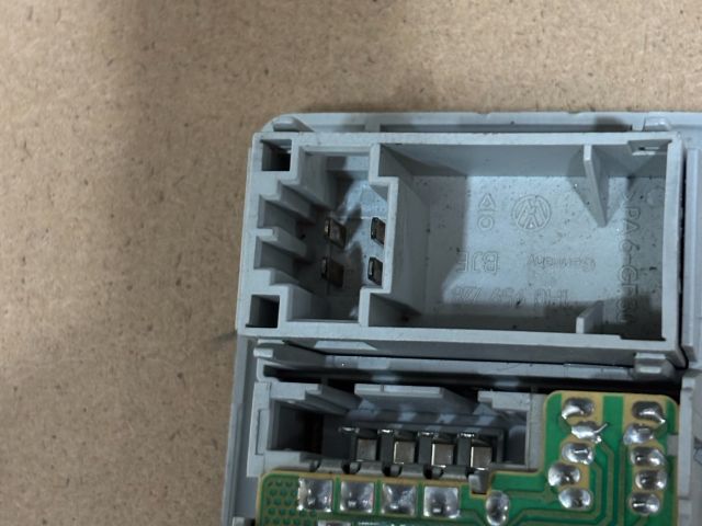 bontott VW PASSAT B3 B4 Beltér Világítás Első