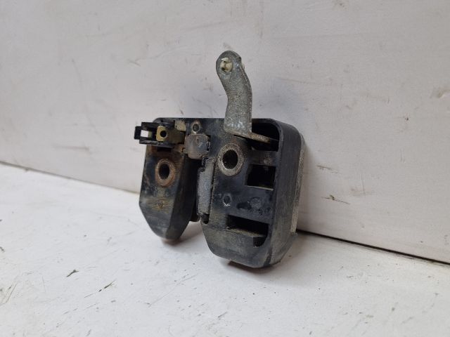 bontott VW PASSAT B3 B4 Csomagtérajtó Zárszerkezet