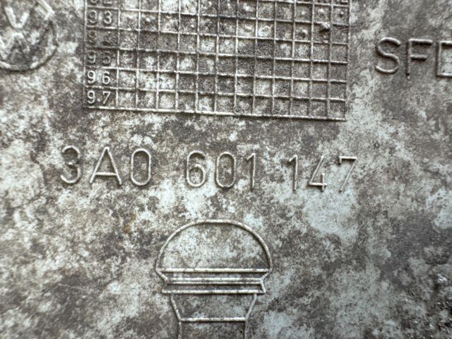 bontott VW PASSAT B3 B4 Dísztárcsa (1 db)