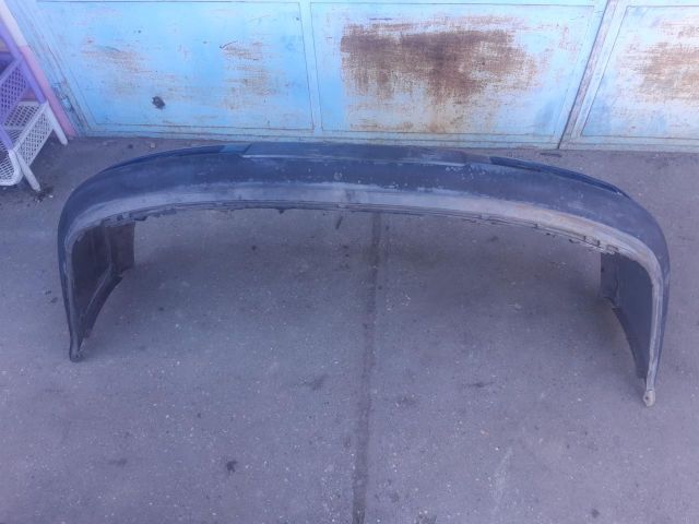 bontott VW PASSAT B3 B4 Első Lökhárító (Üresen)