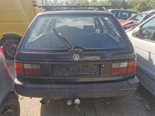 bontott VW PASSAT B3 B4 Hátsó Lökhárító (Részeivel)