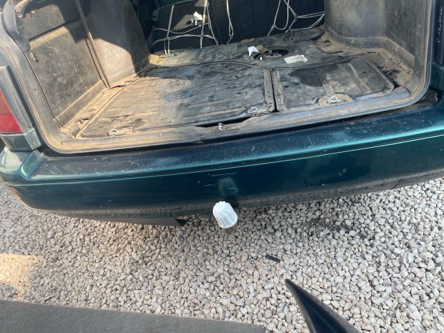 bontott VW PASSAT B3 B4 Hátsó Lökhárító (Részeivel)