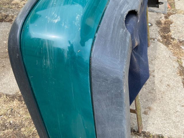 bontott VW PASSAT B3 B4 Hátsó Lökhárító (Üresen)