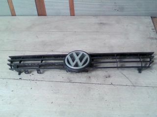 bontott VW PASSAT B3 B4 Hűtőrács