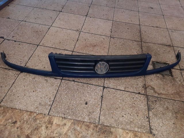 bontott VW PASSAT B3 B4 Hűtőrács
