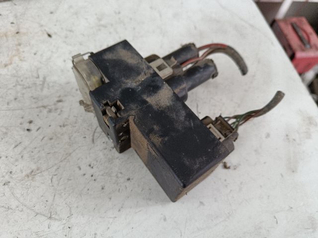 bontott VW PASSAT B3 B4 Hűtőventilátor Elektronika