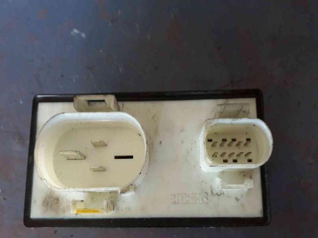 bontott VW PASSAT B3 B4 Hűtőventilátor Relé