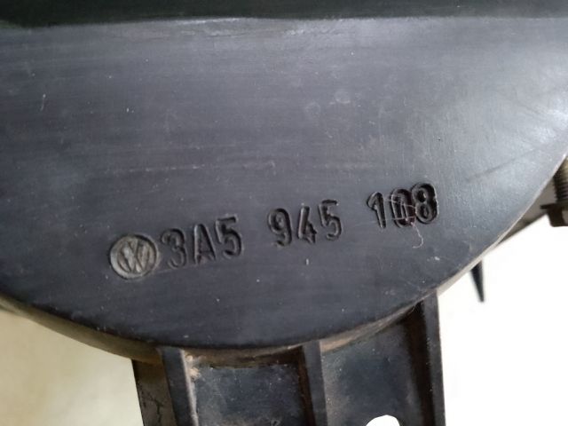 bontott VW PASSAT B3 B4 Jobb Belső Hátsó Lámpa