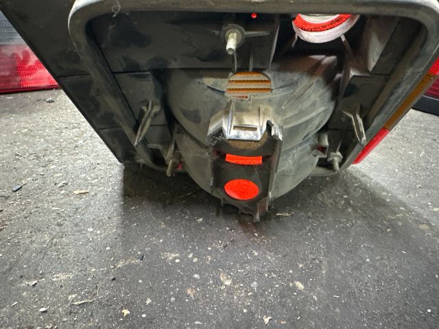 bontott VW PASSAT B3 B4 Jobb Belső Hátsó Lámpa