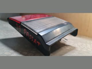 bontott VW PASSAT B3 B4 Jobb Belső Hátsó Lámpa