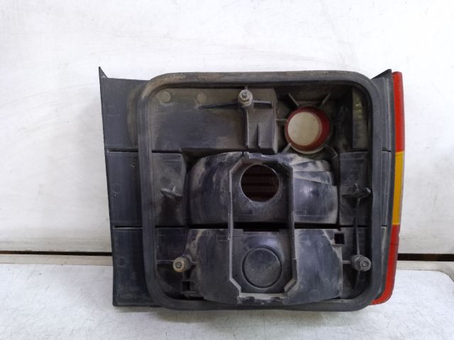 bontott VW PASSAT B3 B4 Jobb Belső Hátsó Lámpa