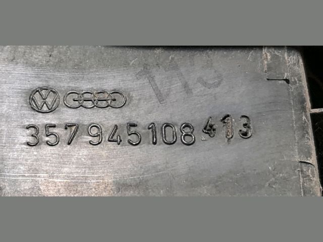 bontott VW PASSAT B3 B4 Jobb Belső Hátsó Lámpa