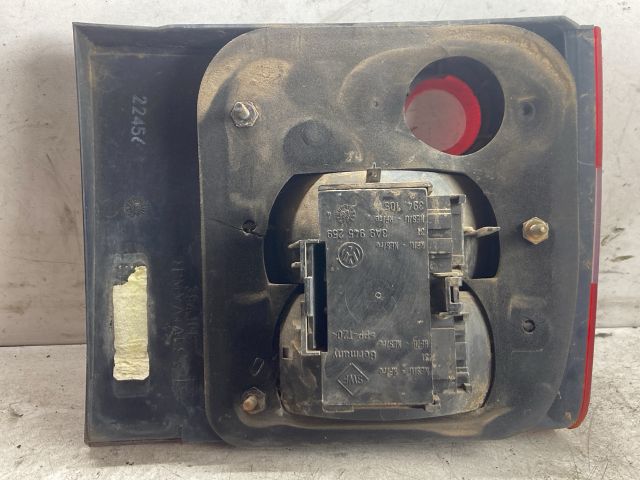 bontott VW PASSAT B3 B4 Jobb Belső Hátsó Lámpa