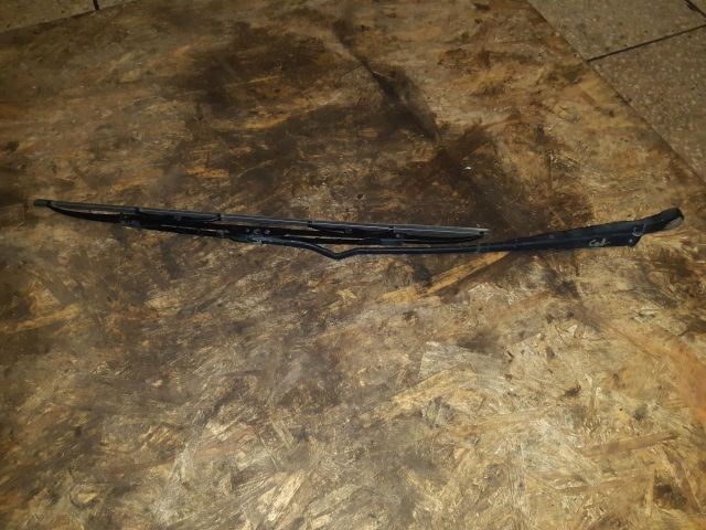 bontott VW PASSAT B3 B4 Jobb első Ablaktörlő Kar