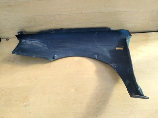 bontott VW PASSAT B3 B4 Jobb első Sárvédő