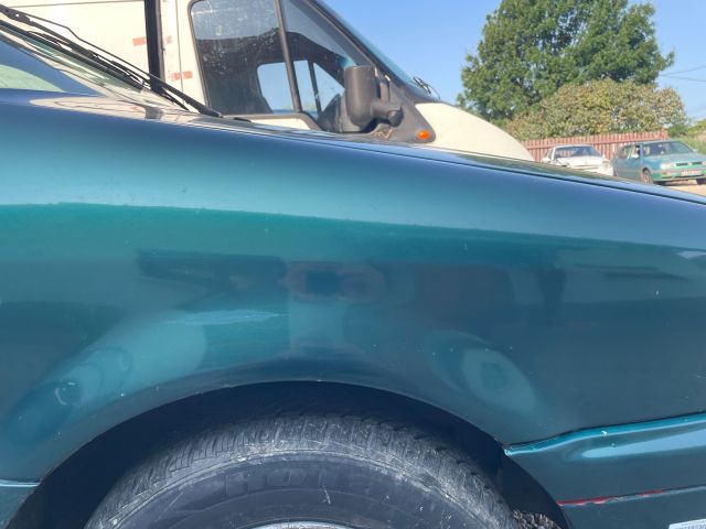 bontott VW PASSAT B3 B4 Jobb első Sárvédő