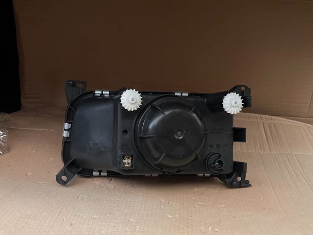 bontott VW PASSAT B3 B4 Jobb Fényszóró