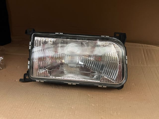 bontott VW PASSAT B3 B4 Jobb Fényszóró