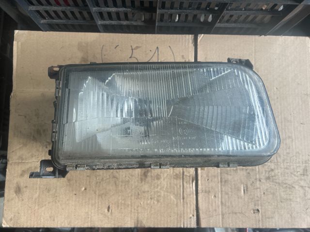 bontott VW PASSAT B3 B4 Jobb Fényszóró