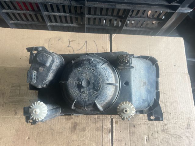 bontott VW PASSAT B3 B4 Jobb Fényszóró