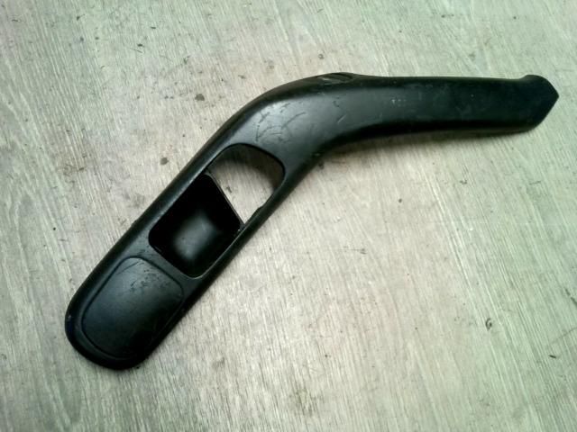 bontott VW PASSAT B3 B4 Jobb hátsó Ablakemelő Kapcsoló