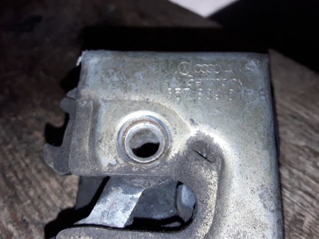 bontott VW PASSAT B3 B4 Jobb hátsó Ajtózár