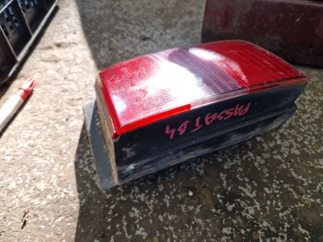 bontott VW PASSAT B3 B4 Jobb Hátsó Lámpa