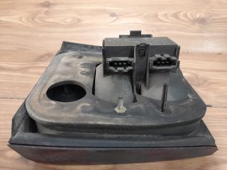 bontott VW PASSAT B3 B4 Jobb Hátsó Lámpa