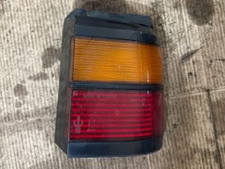 bontott VW PASSAT B3 B4 Jobb Hátsó Lámpa