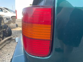 bontott VW PASSAT B3 B4 Jobb Hátsó Lámpa