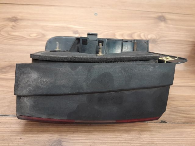 bontott VW PASSAT B3 B4 Jobb Hátsó Lámpa