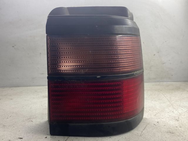 bontott VW PASSAT B3 B4 Jobb Külső Hátsó Lámpa