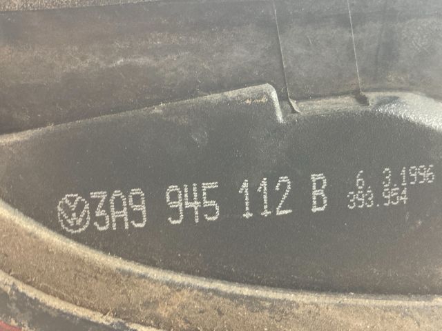 bontott VW PASSAT B3 B4 Jobb Külső Hátsó Lámpa