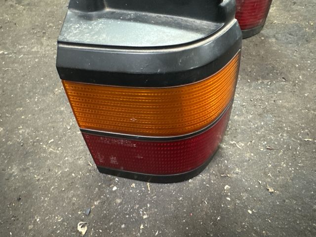 bontott VW PASSAT B3 B4 Jobb Külső Hátsó Lámpa