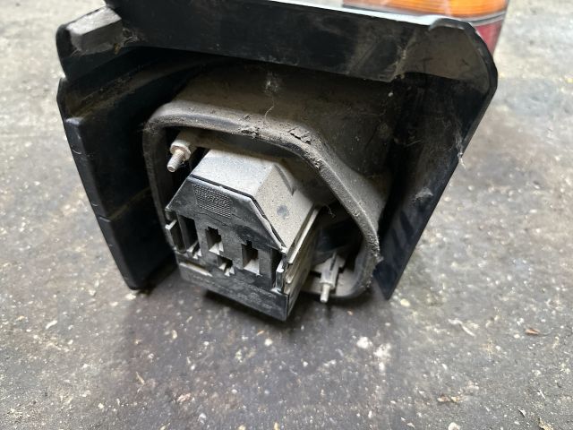 bontott VW PASSAT B3 B4 Jobb Külső Hátsó Lámpa