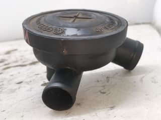 bontott VW PASSAT B3 B4 Kartergáz Visszavezető Szelep