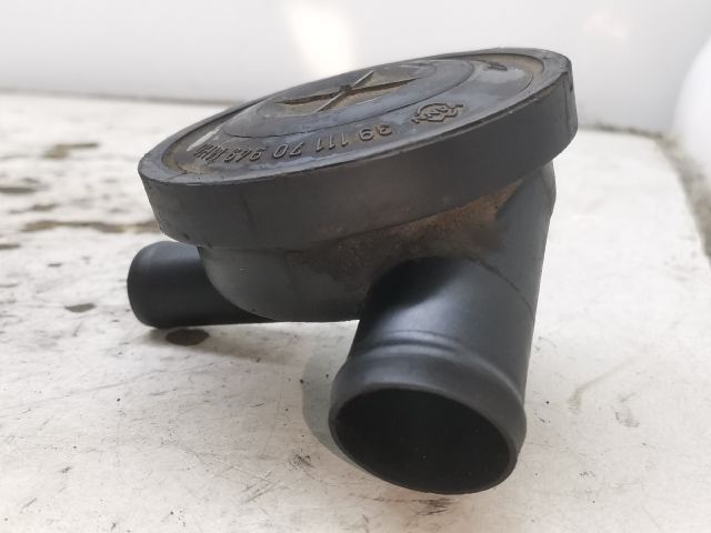 bontott VW PASSAT B3 B4 Kartergáz Visszavezető Szelep