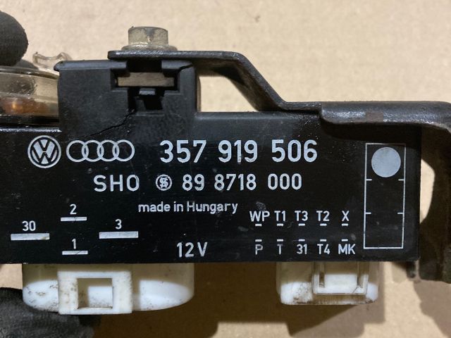 bontott VW PASSAT B3 B4 Klíma Relé