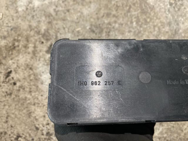 bontott VW PASSAT B3 B4 Központizár Elektronika