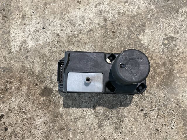 bontott VW PASSAT B3 B4 Központizár Elektronika