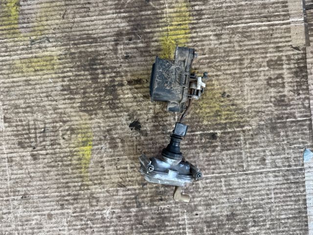 bontott VW PASSAT B3 B4 Központizár Motor Csomagtérajtó