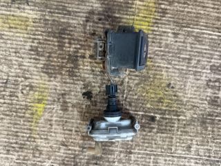 bontott VW PASSAT B3 B4 Központizár Motor Csomagtérajtó