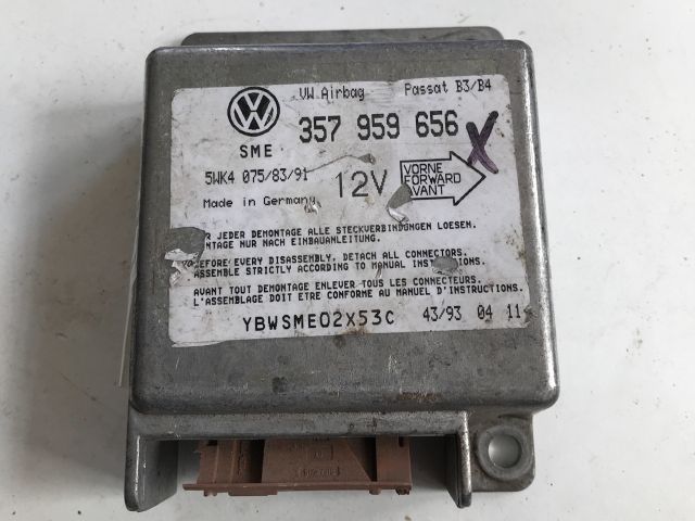 bontott VW PASSAT B3 B4 Légzsák Elektronika