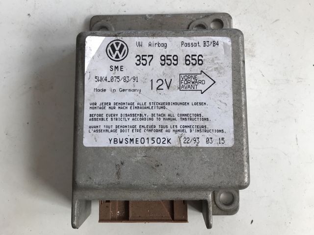 bontott VW PASSAT B3 B4 Légzsák Elektronika