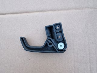 bontott VW PASSAT B3 B4 Motorháztető Nyitó Kar / Gomb