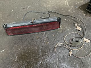 bontott VW PASSAT B3 B4 Pótféklámpa