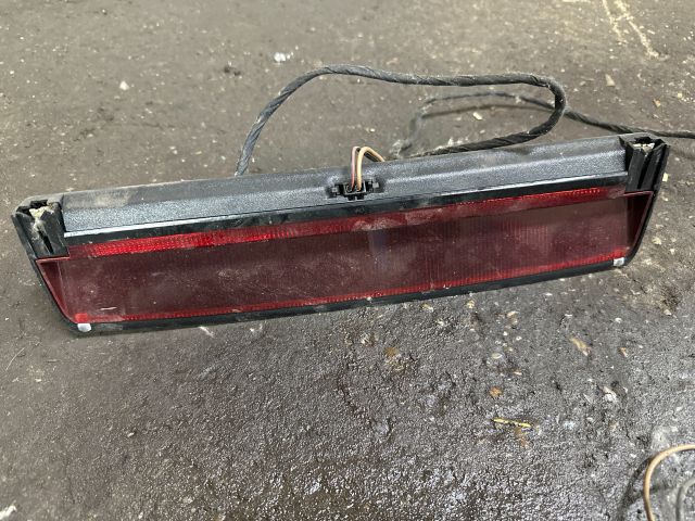 bontott VW PASSAT B3 B4 Pótféklámpa