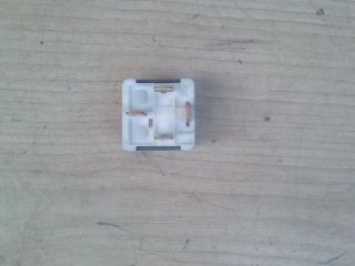 bontott VW PASSAT B3 B4 Relé