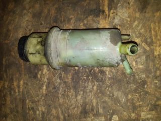 bontott VW PASSAT B3 B4 Szervóolaj Tartály